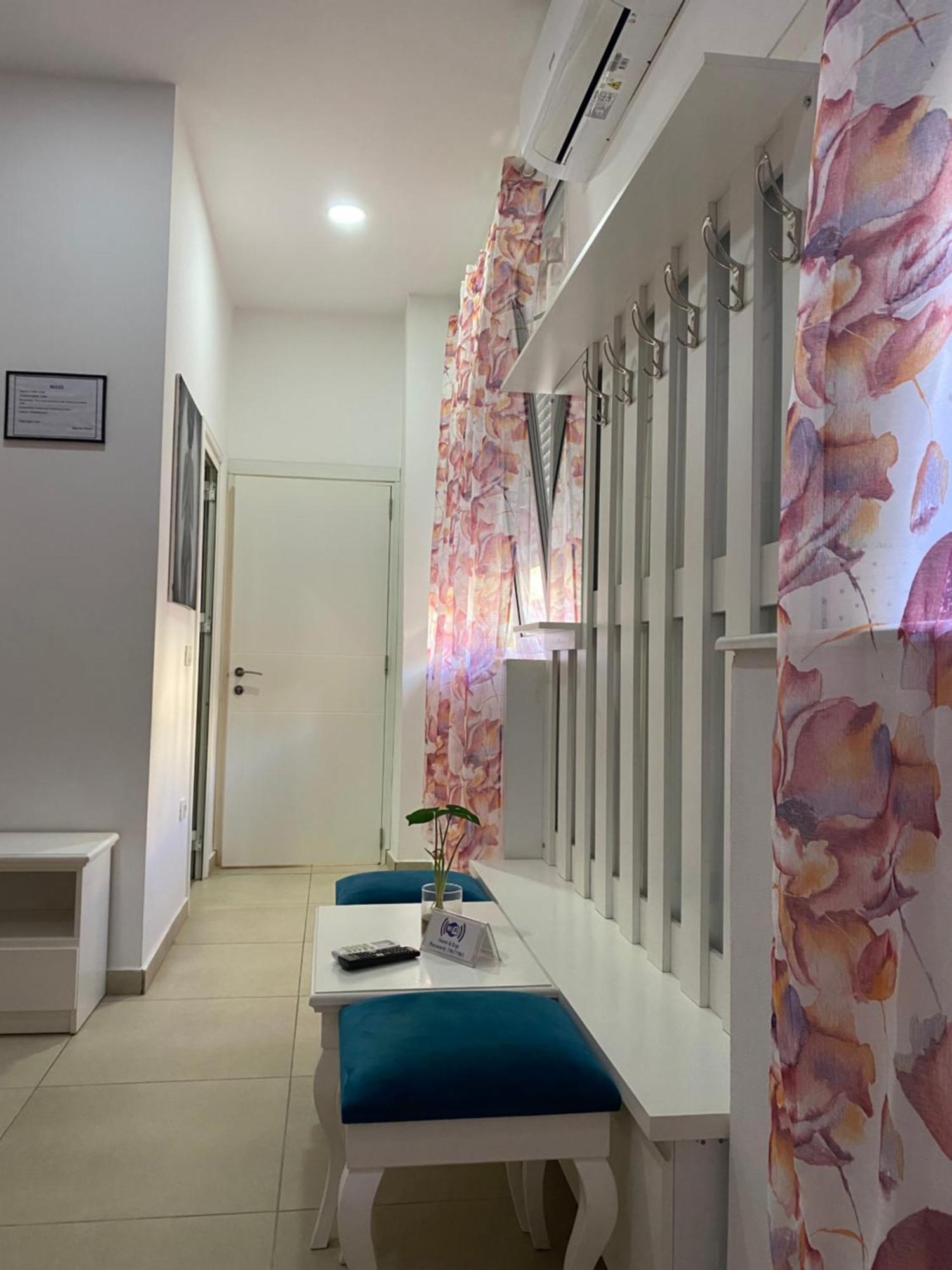 Ayso Inn Tirana City Center Екстериор снимка